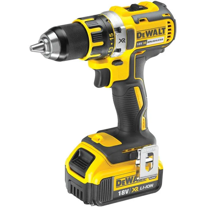 DEWALT DCD790M2 Skruvdragare